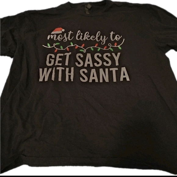 Gildan Softstyle 100% Cotton Christmas Graphic Tee “Get Sassy With Santa” Large - Picture 2 of 8